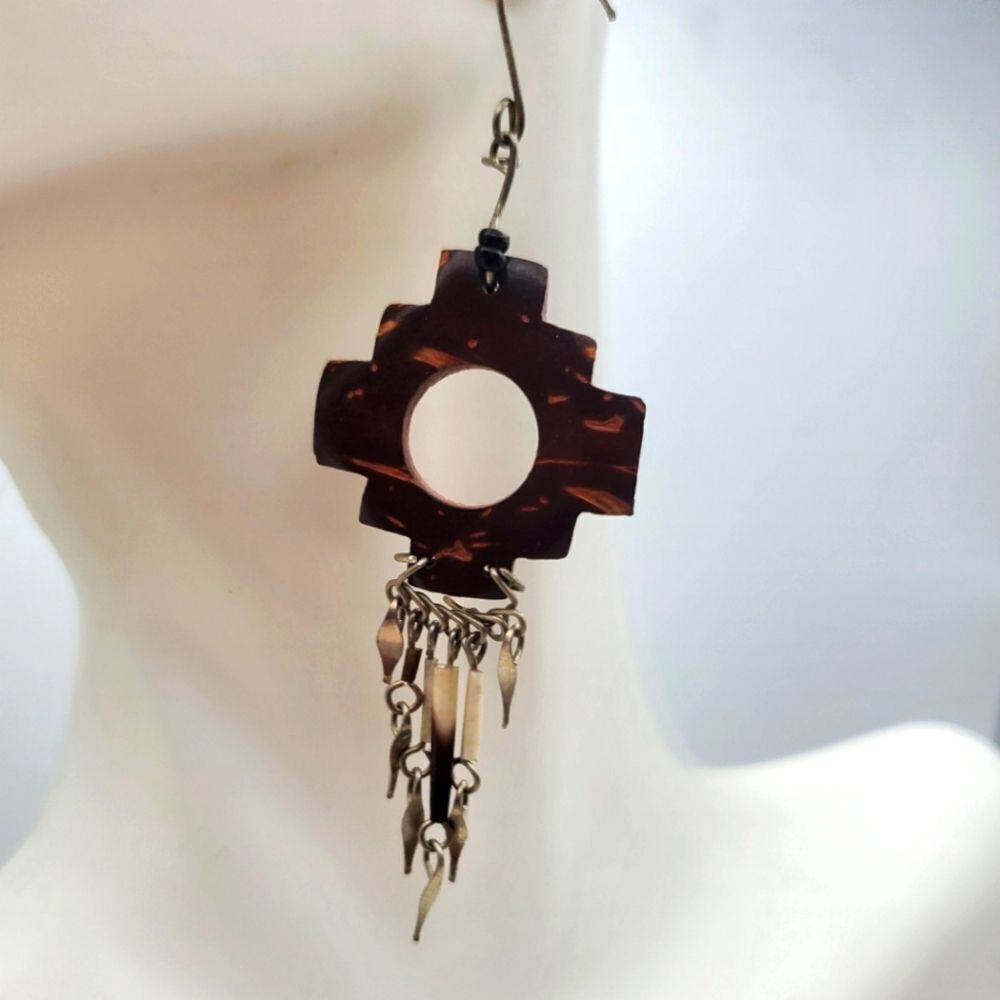 Tribal wooden dangle earrings‎